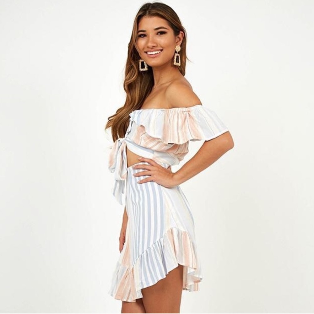 Two Piece Set - image 3